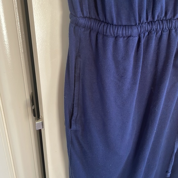 Banana Republic Navy Blue t-shirt type dress. Size medium - Picture 4 of 7